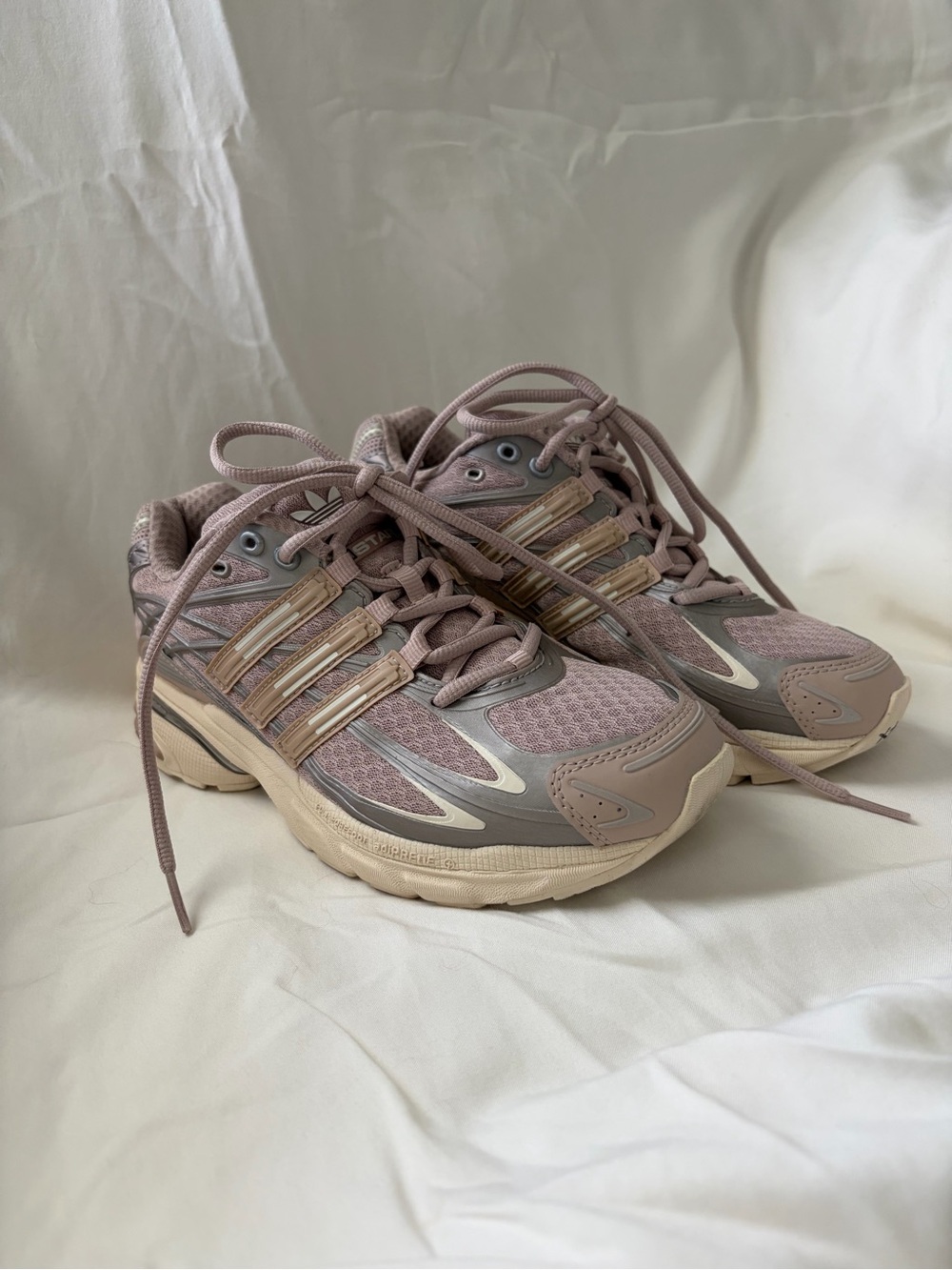 adidas Adistar Cushion Sneaker M6.5/W8
